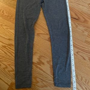 Uniqlo Heattech grey leggings tights base layer kids unisex boys girls sz 7-8
